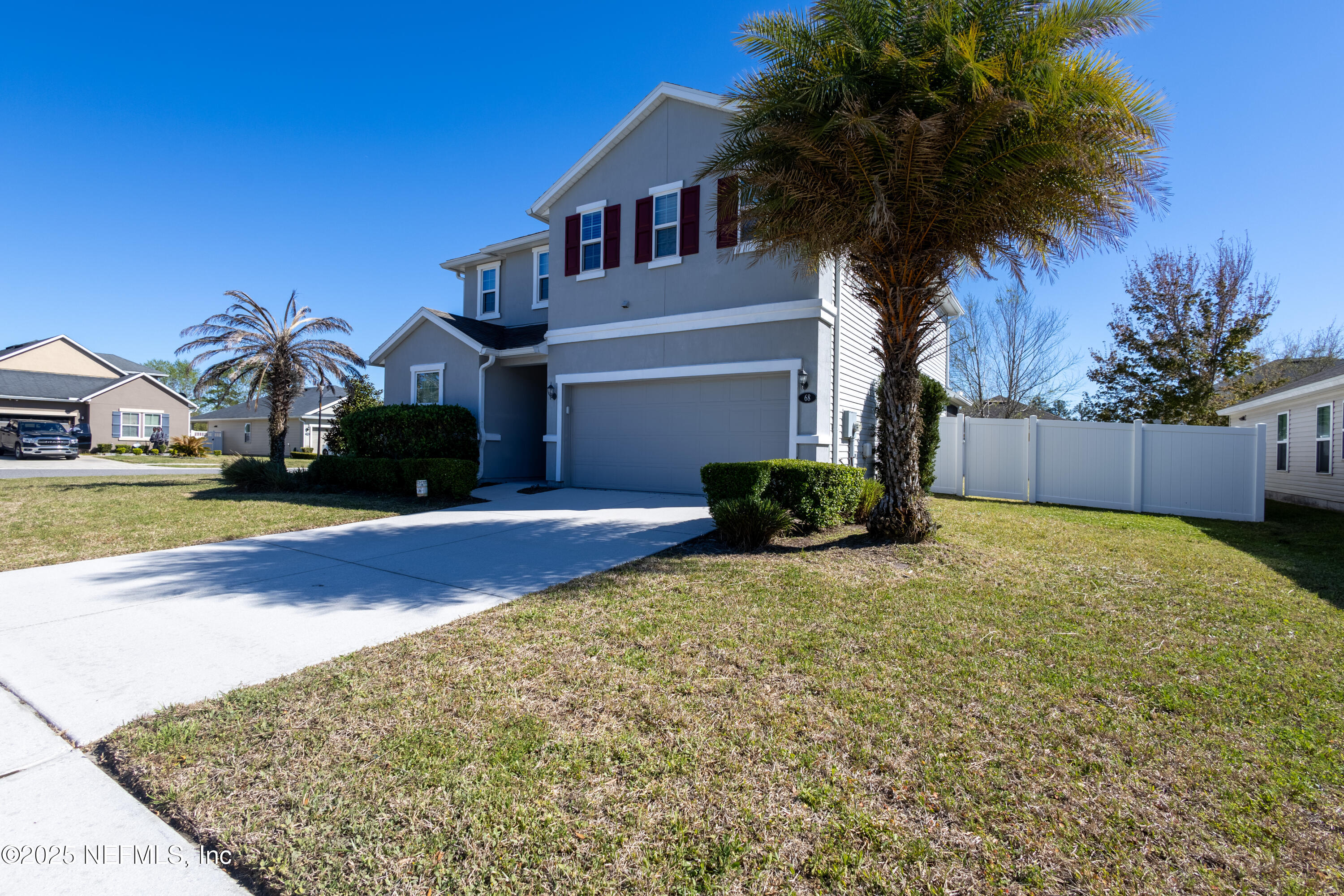 68 Redland Way Jacksonville, FL 32218 - Photo 3 of 40 a view of a yard in front of house