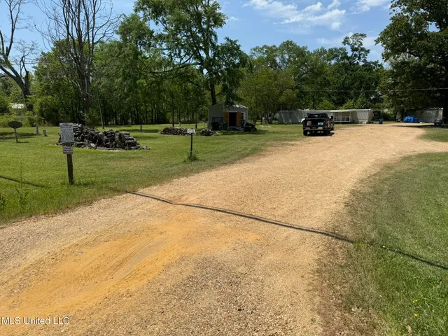 $250,000 | 1050 F E Sellers Highway, Monticello, MS 39654