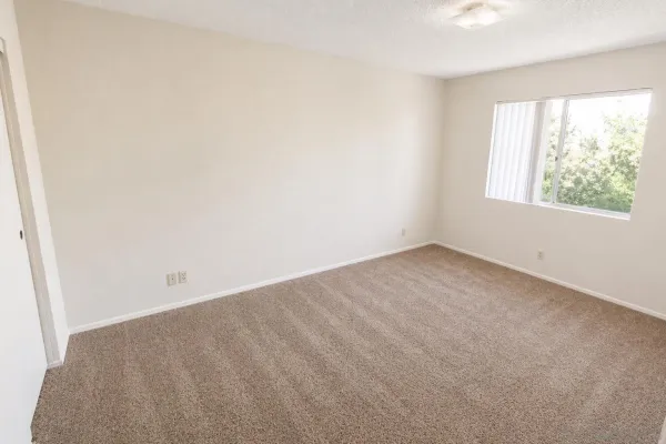 $2,050 | 948 Chase Avenue, Unit I, El Cajon, CA 92020