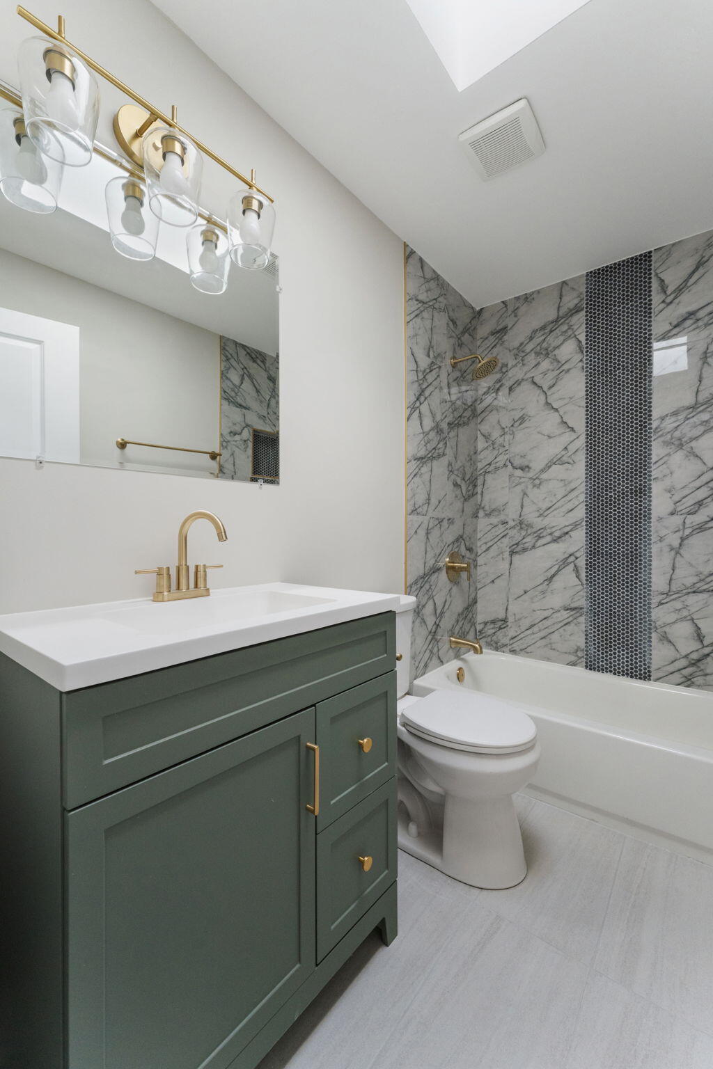 2624 Fossil Stone Road Dyer, IN 46311 - Photo 17 of 30 a bathroom with a sink a toilet and shower