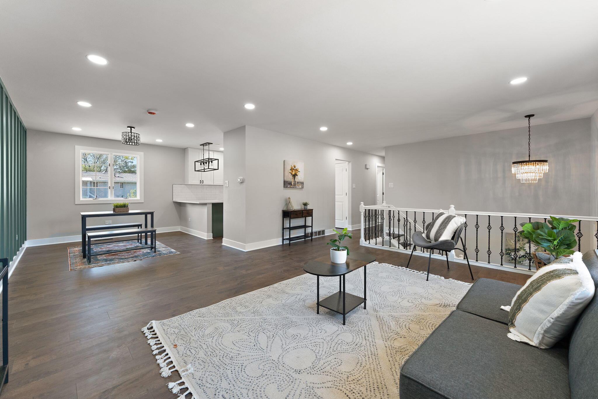 2624 Fossil Stone Road Dyer, IN 46311 - Photo 5 of 30 a living room with furniture and a table