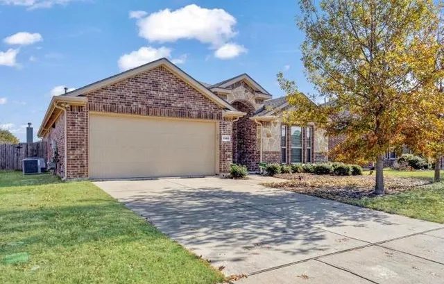 $298,000 | 1509 Colgate Drive, Van Alstyne, TX 75495