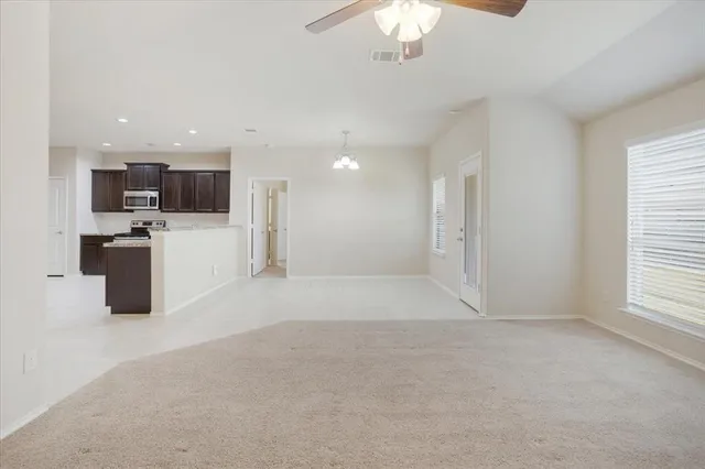 $298,000 | 1509 Colgate Drive, Van Alstyne, TX 75495