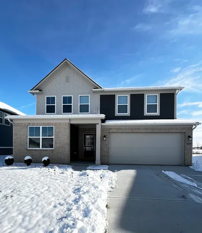 $2,500 | 2725 Linwood Avenue, Greenwood, IN 46143