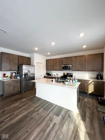 $2,500 | 2725 Linwood Avenue, Greenwood, IN 46143