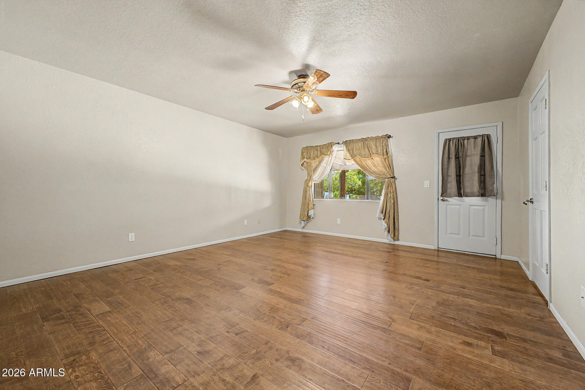 1345 North Greenfield Road Gilbert, AZ 85234 - Photo 32 of 63
