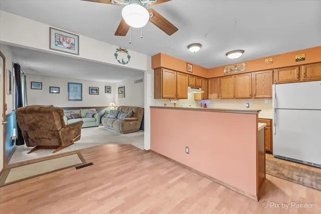 $349,900 | 1518 Williams Avenue, St. Charles, IL 60174