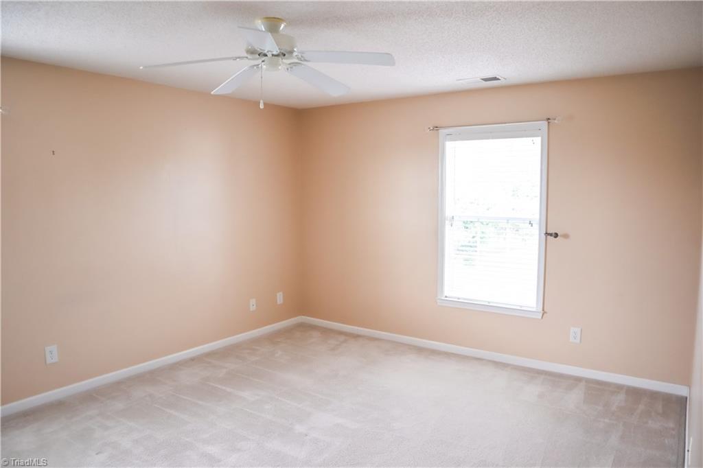 6105 Hedgecock Circle, Unit 3D High Point, NC 27265 - Photo 17 of 29