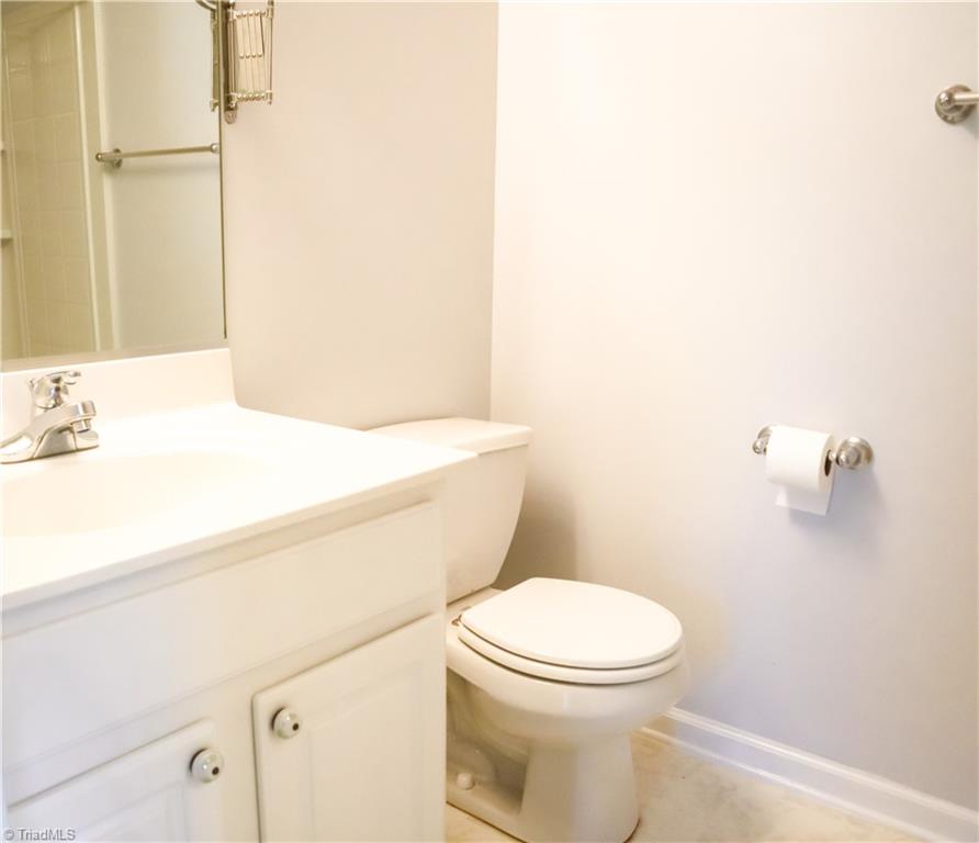 6105 Hedgecock Circle, Unit 3D High Point, NC 27265 - Photo 20 of 29