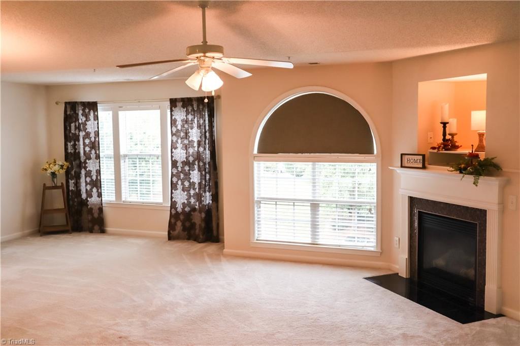 6105 Hedgecock Circle, Unit 3D High Point, NC 27265 - Photo 3 of 29
