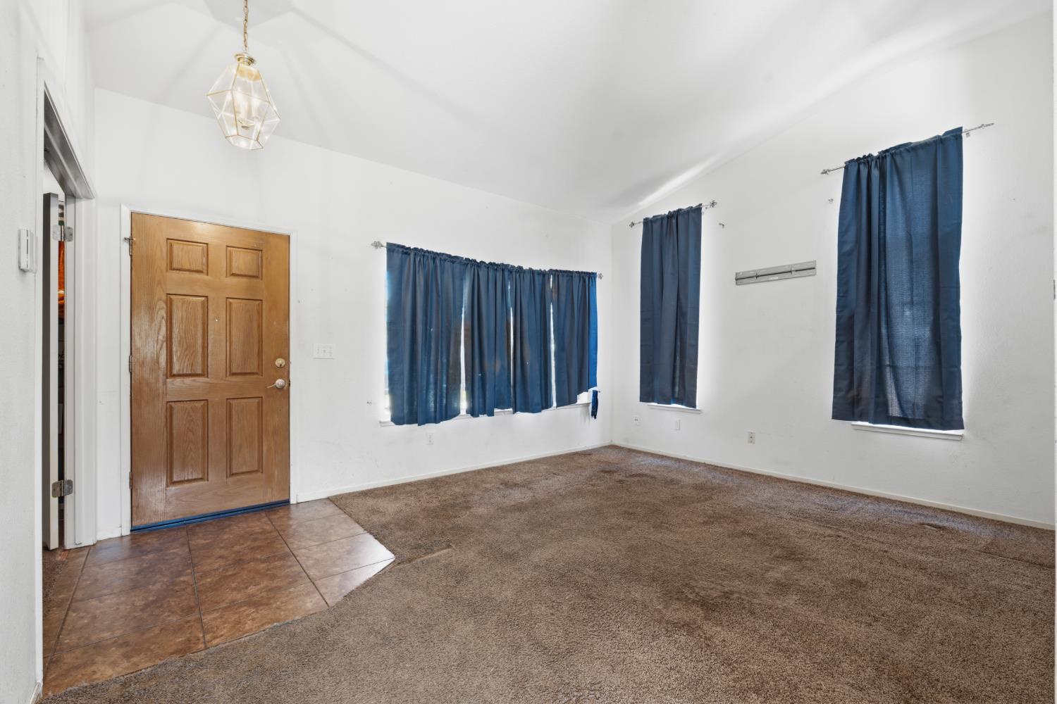 4928 Valley Terrace Way Salida, CA 95368 - Photo 7 of 32