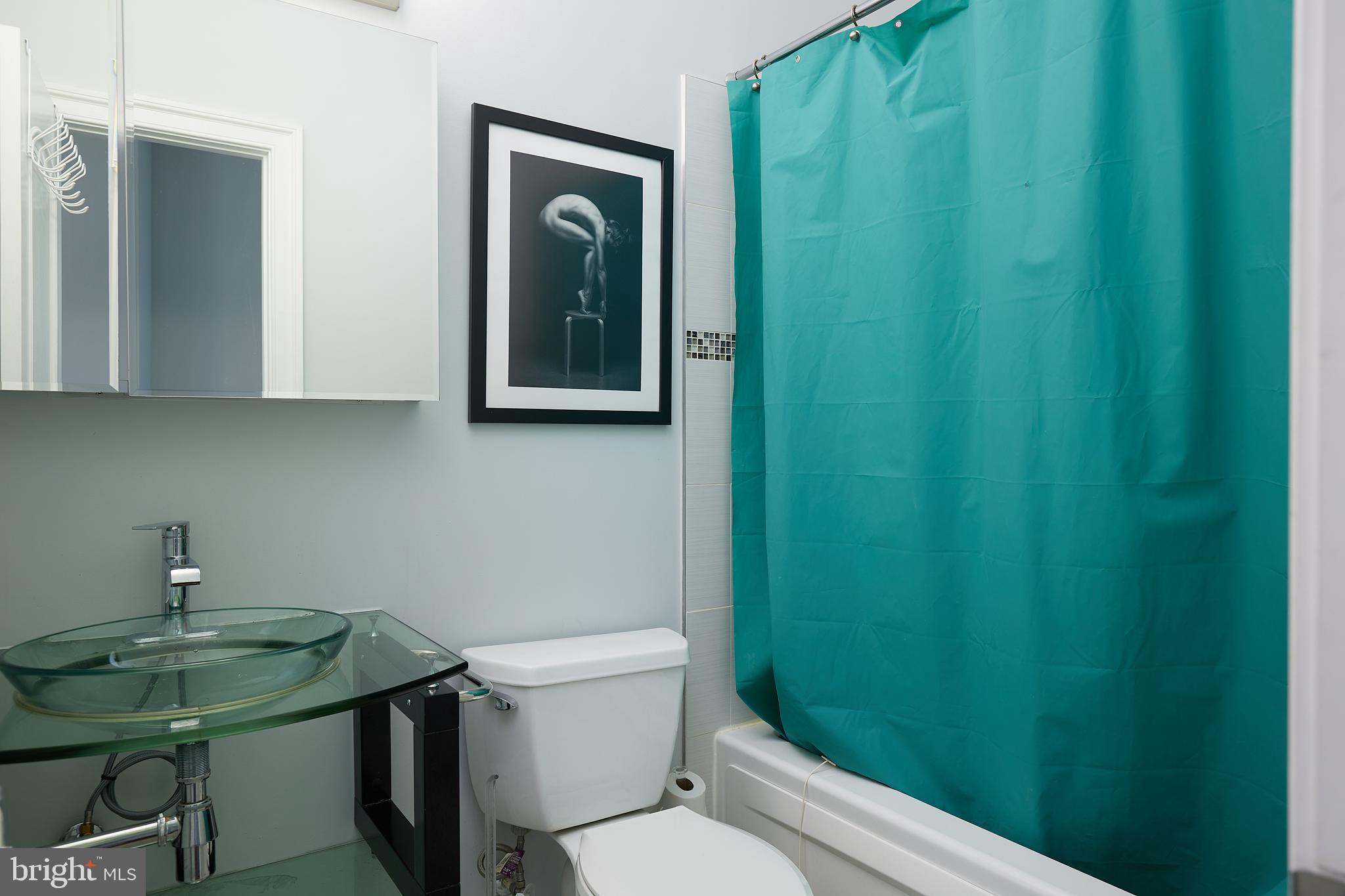 2019 19th Street Northwest, Unit 3 Washington, DC 20009 - Photo 18 of 23