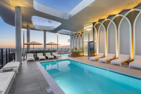 $6,437 | 525 Olive, Unit 1912, San Diego, CA 92103