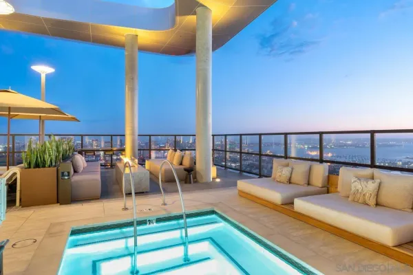 $6,437 | 525 Olive, Unit 1912, San Diego, CA 92103