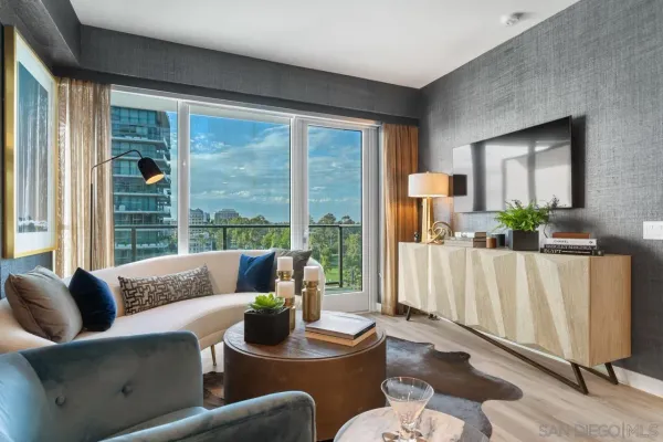 $6,437 | 525 Olive, Unit 1912, San Diego, CA 92103