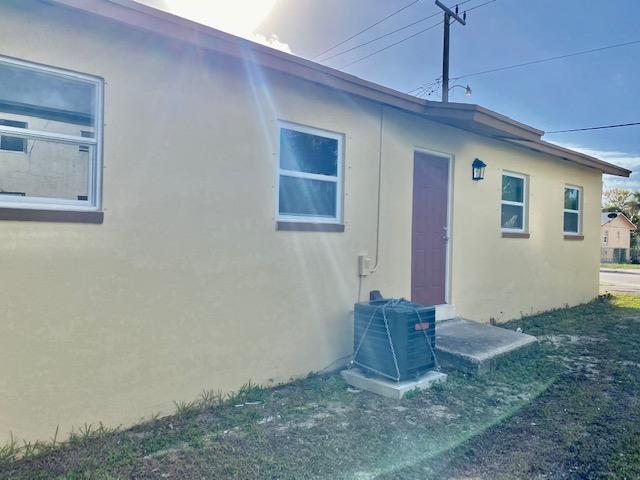 1196 West 34th Street Riviera Beach, FL 33404 - Photo 19 of 19 207A97A0-048A-4B24-B97D-79B4E31503F5