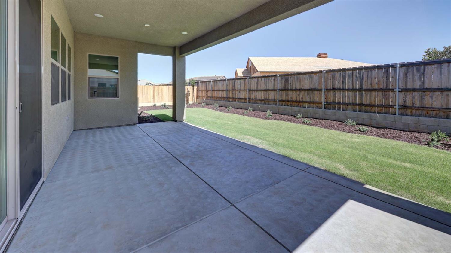935 Talus Way Madera, CA 93636 - Photo 33 of 34