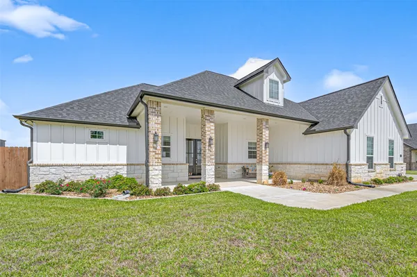 $595,000 | 9711 Neon Moon Drive, Needville, TX 77461
