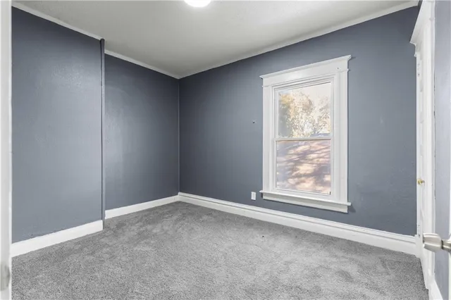 $220,000 | 3318 Flora Avenue, Kansas City, MO 64109