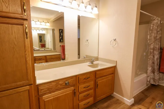 $279,900 | 1001 Topeka Street, Emporia, KS 66801