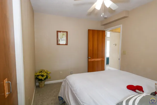 $279,900 | 1001 Topeka Street, Emporia, KS 66801