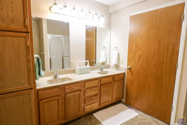 $267,000 | 1001 Topeka Street, Emporia, KS 66801