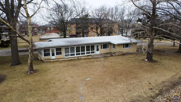 $267,000 | 1001 Topeka Street, Emporia, KS 66801