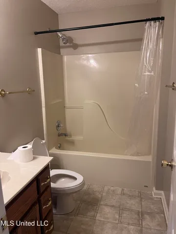 $210,000 | 1990 McIngvale Road, Hernando, MS 38632