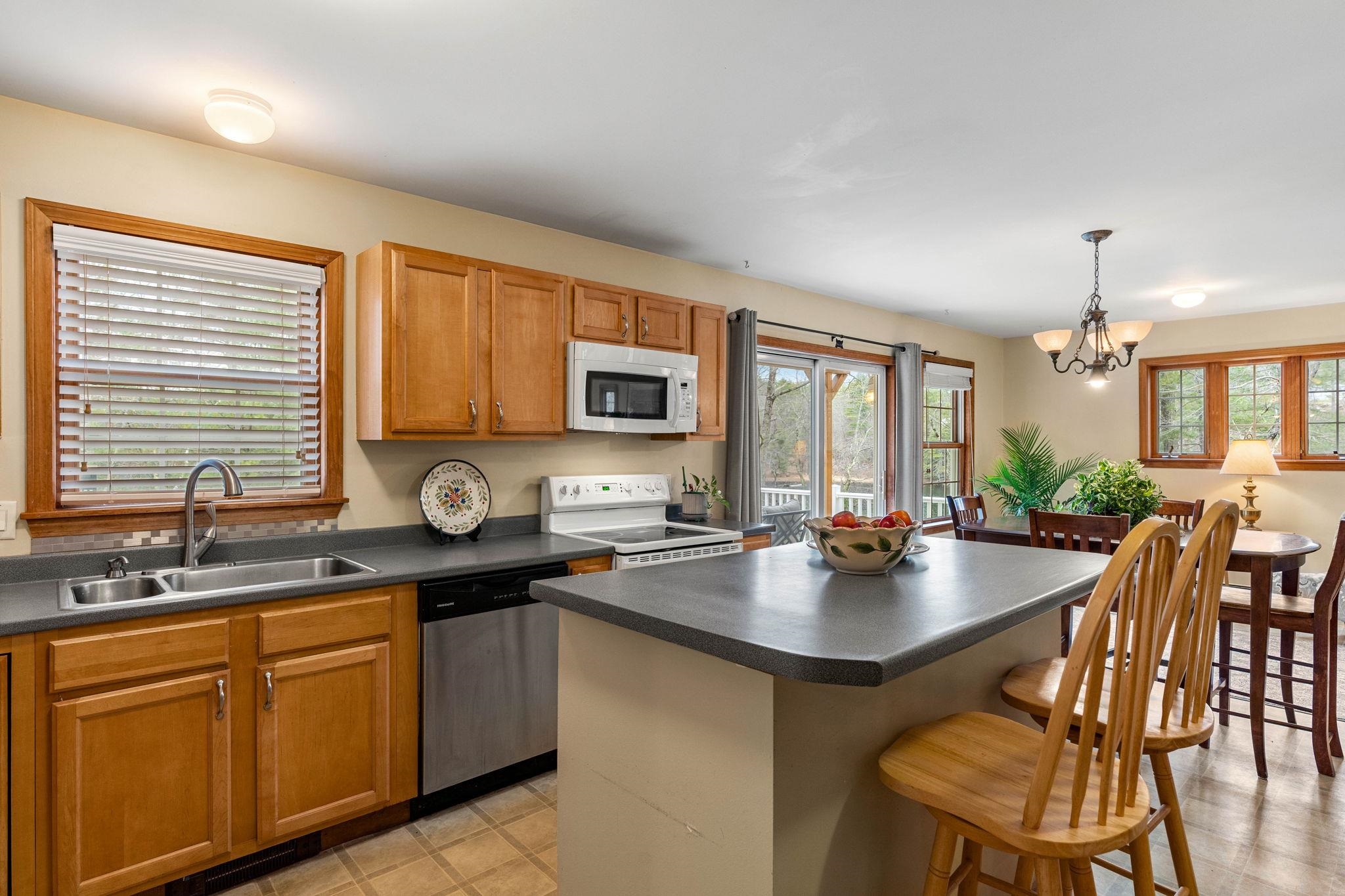 516 Berry River Road Barrington, NH 03825 - Photo 16 of 50