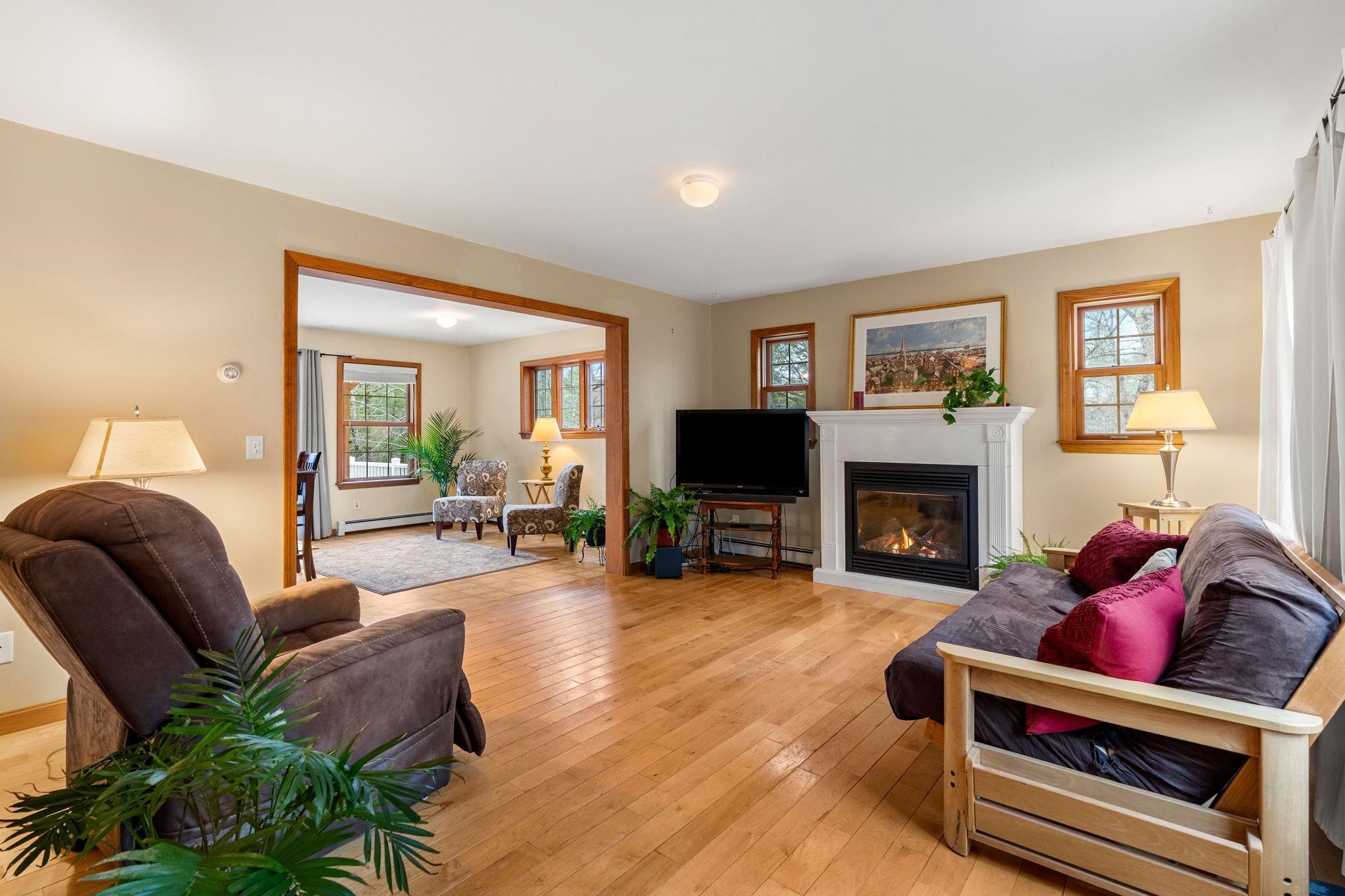 516 Berry River Road Barrington, NH 03825 - Photo 6 of 50
