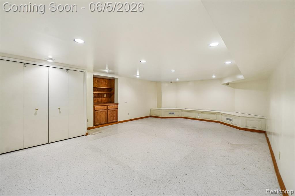 4523 Rivers Edge Drive Troy, MI 48098 - Photo 49 of 66
