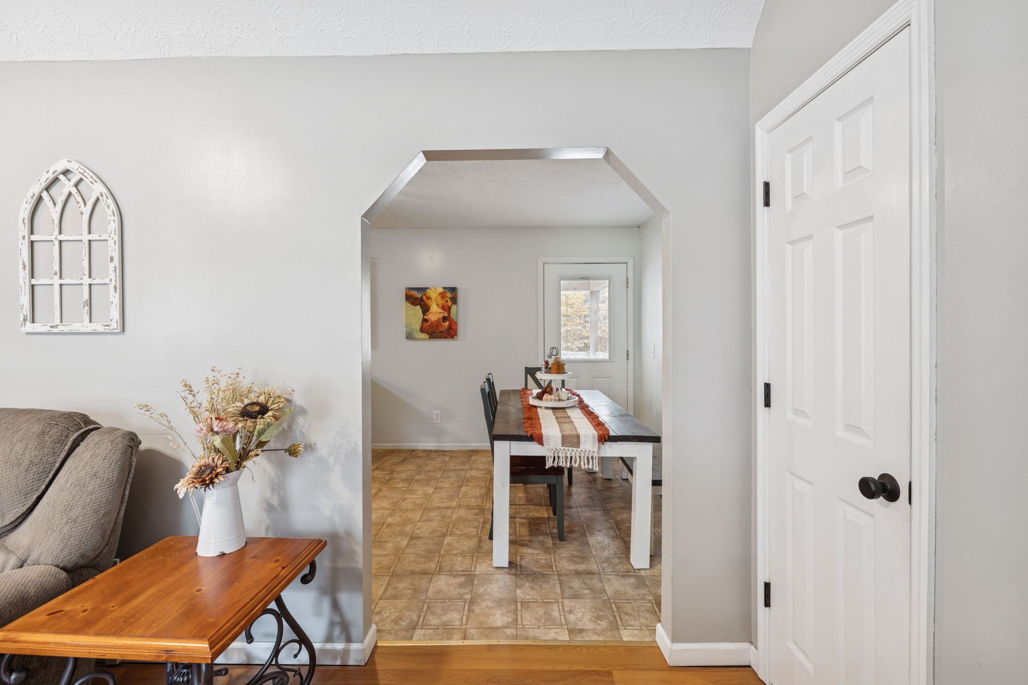 1904 Buffalo Road Hohenwald, TN 38462 - Photo 22 of 51 a living room with furniture and a window