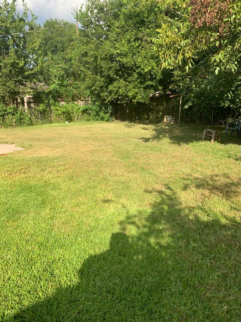 7319 Mountbatten Road Houston, TX 77033 - Photo 5 of 6 Gallery Image 5