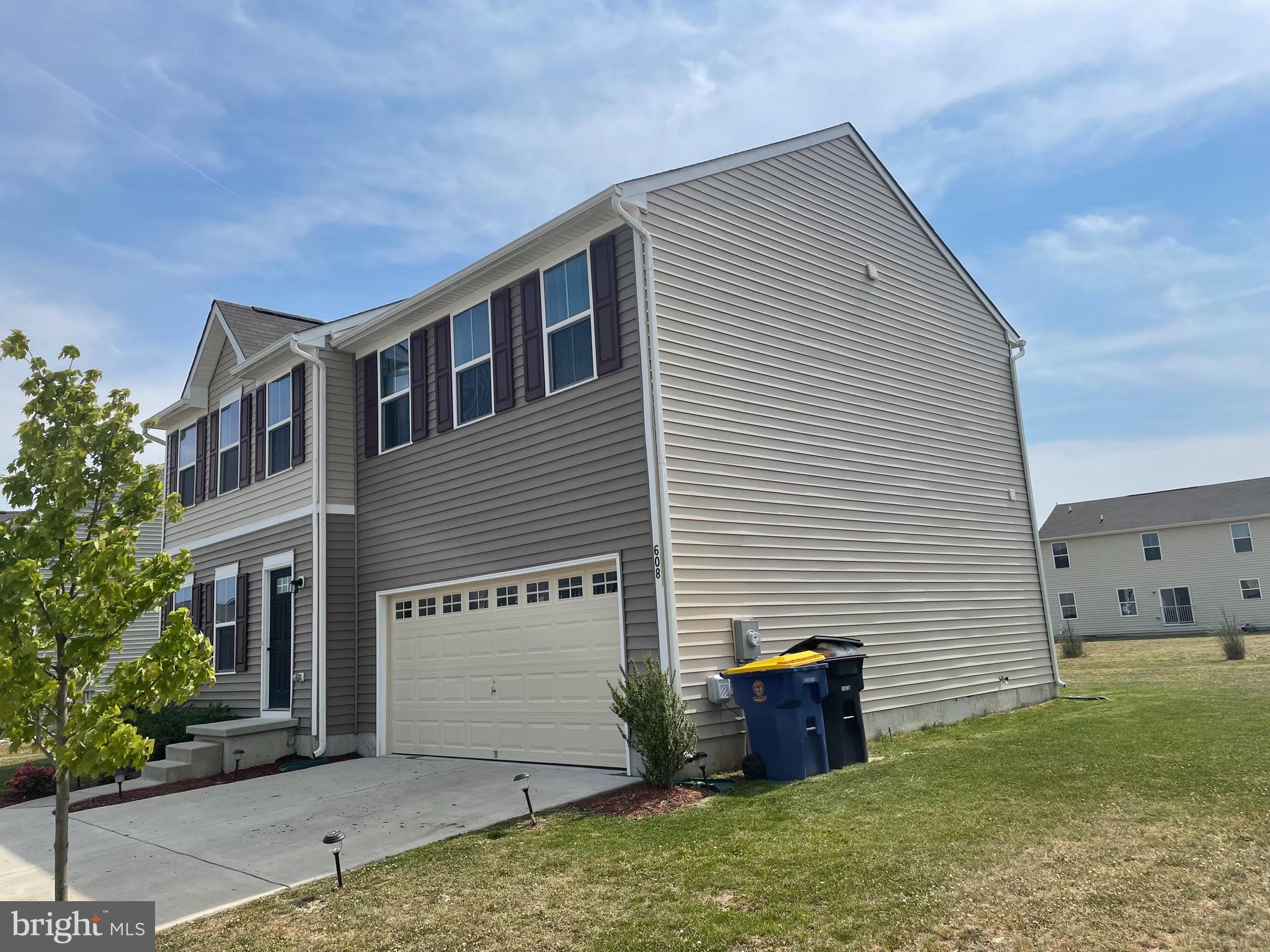 608 Swallowtail Way Dover, DE 19901 - Photo 2 of 21