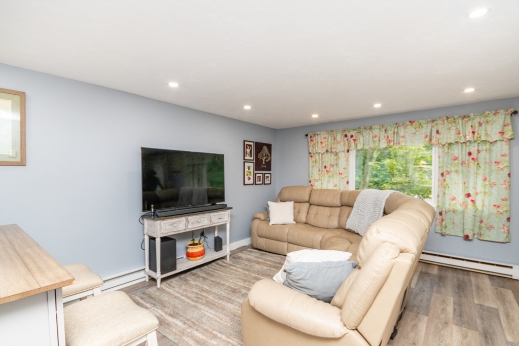 22 North Street, Unit 22 Mansfield, MA 02048 - Photo 10 of 27 Gallery Image 10