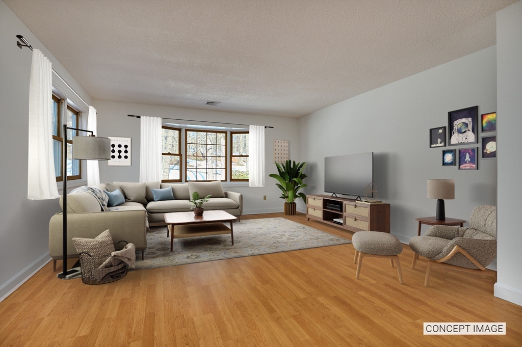 204 Country Side Road, Unit 204 Greenfield, MA 01301 - Photo 8 of 28 Gallery Image 8