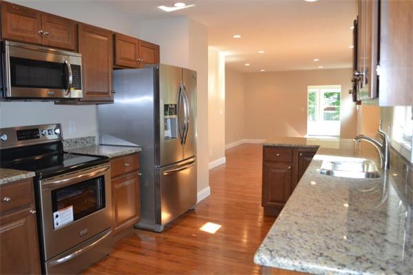 36 Ayrshire Road Worcester, MA 01604 - Photo 4 of 14 Gallery Image 4