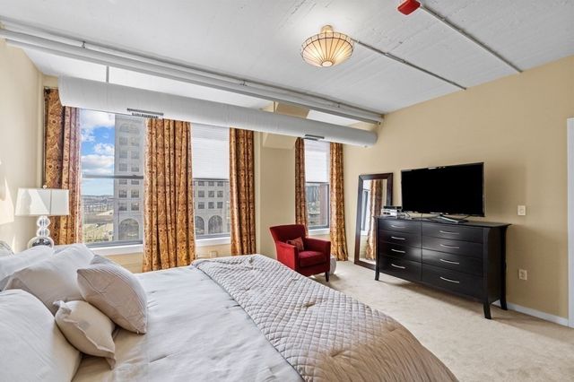 $1,150,000 | 210 South Street, Unit 64, Boston, MA 02111