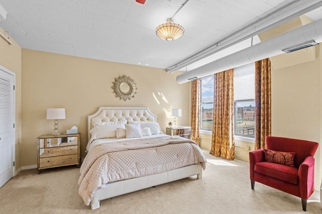 $1,150,000 | 210 South Street, Unit 64, Boston, MA 02111