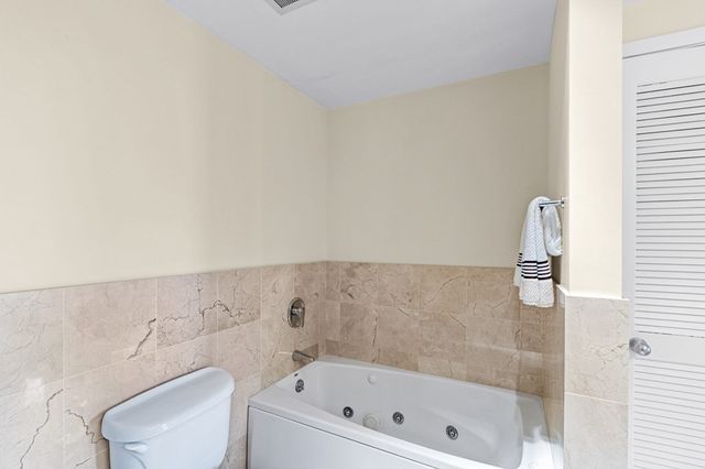 $1,150,000 | 210 South Street, Unit 64, Boston, MA 02111