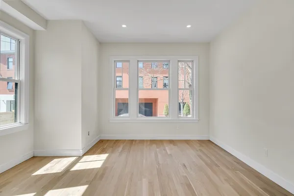 $2,395,000 | 77 Thorndike Street, Unit 1, Brookline, MA 02446