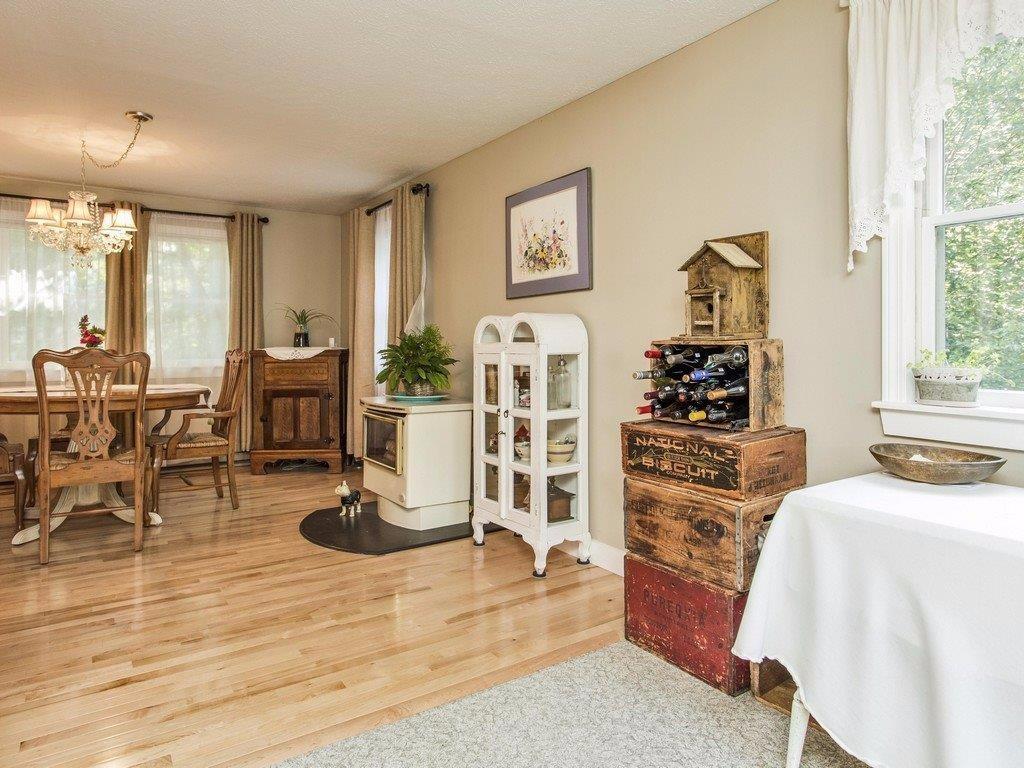 11 Rainbow Lane Freeport, ME 04032 - Photo 5 of 35 Photo