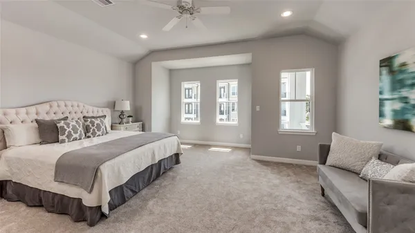 $3,250 | 605 West 24th Street, Houston, TX 77008