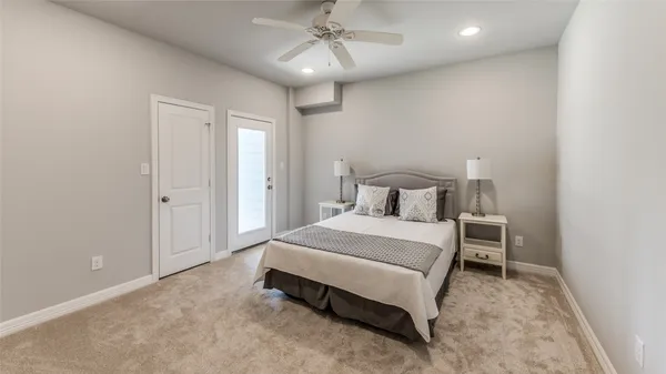 $3,250 | 605 West 24th Street, Houston, TX 77008