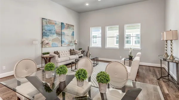 $3,250 | 605 West 24th Street, Houston, TX 77008