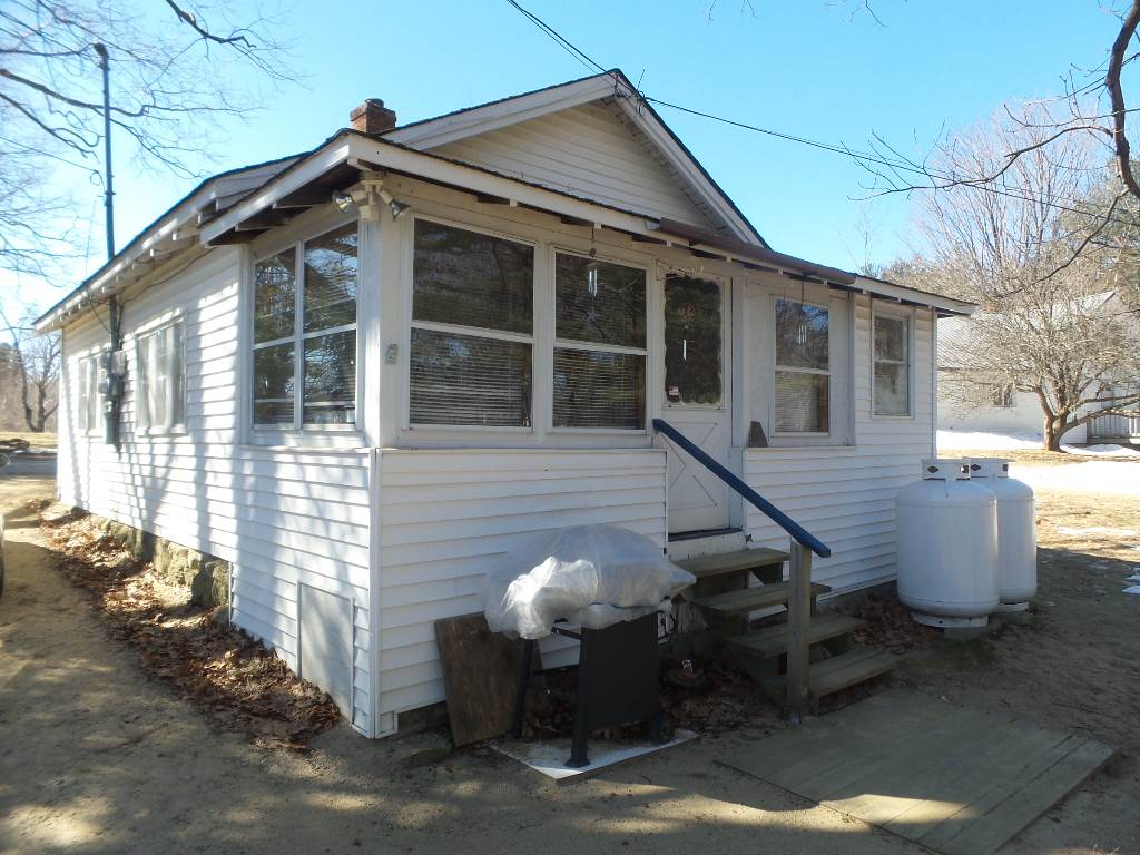 283 Weirs Road Gilford, NH 03249 - Photo 15 of 31