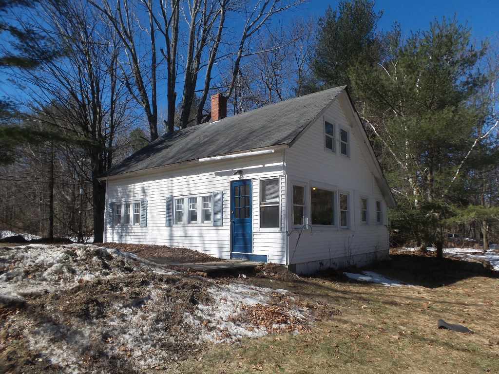 283 Weirs Road Gilford, NH 03249 - Photo 26 of 31