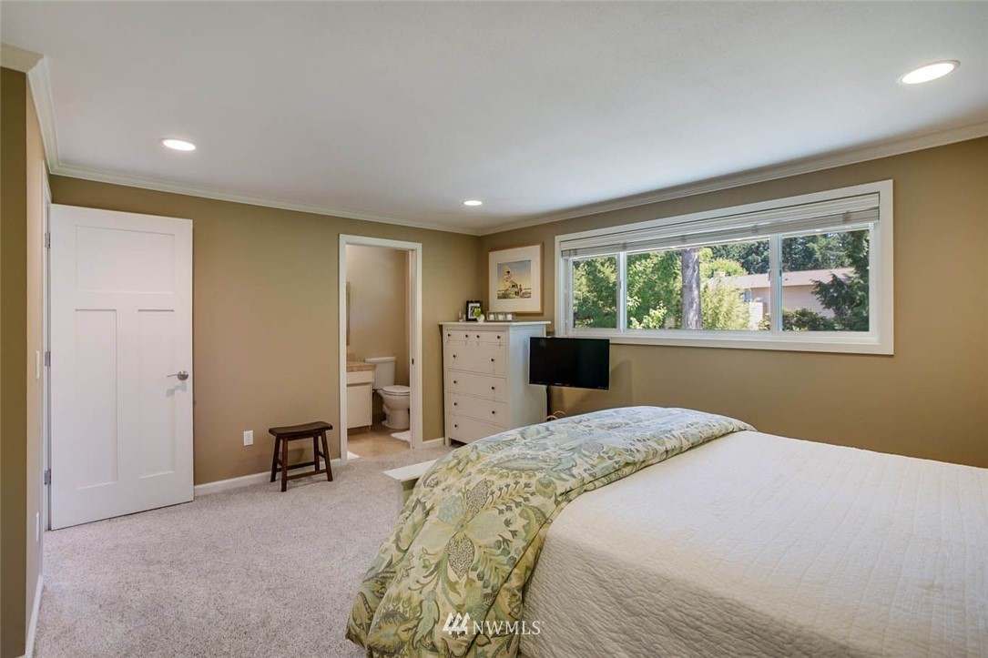 14452 157th Place Southeast Renton, WA 98059 - Photo 13 of 25 Gallery Image 13