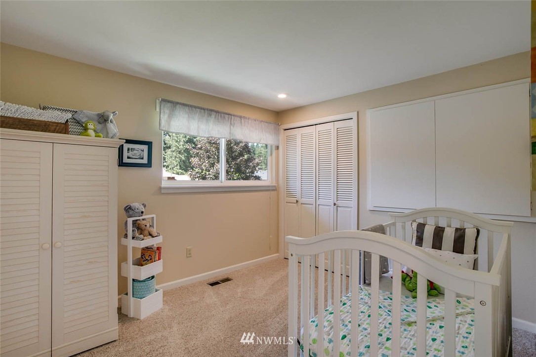 14452 157th Place Southeast Renton, WA 98059 - Photo 16 of 25 Gallery Image 16