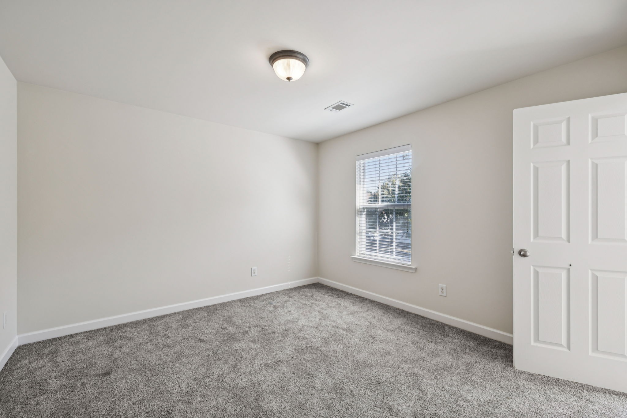 2006 Flocking Drive Spring Hill, TN 37174 - Photo 56 of 86 an empty room with a window